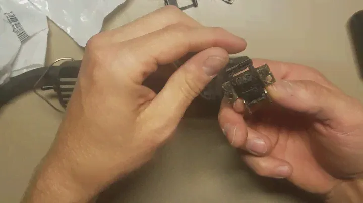 Oster A5 trimmer lock and hinge replacement