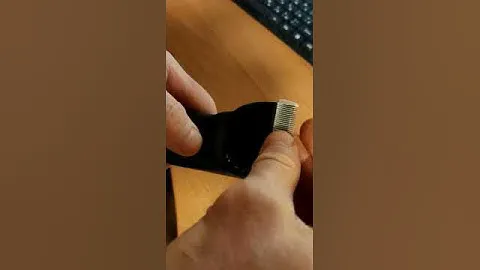 Как снять ножевой блок (лезвие) с машинки для стрижки животных (людей)