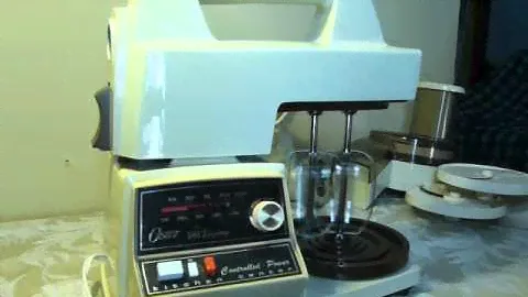 NIFTYTHRIFTYGIRL: Vintage Oster Kitchen Center mixer